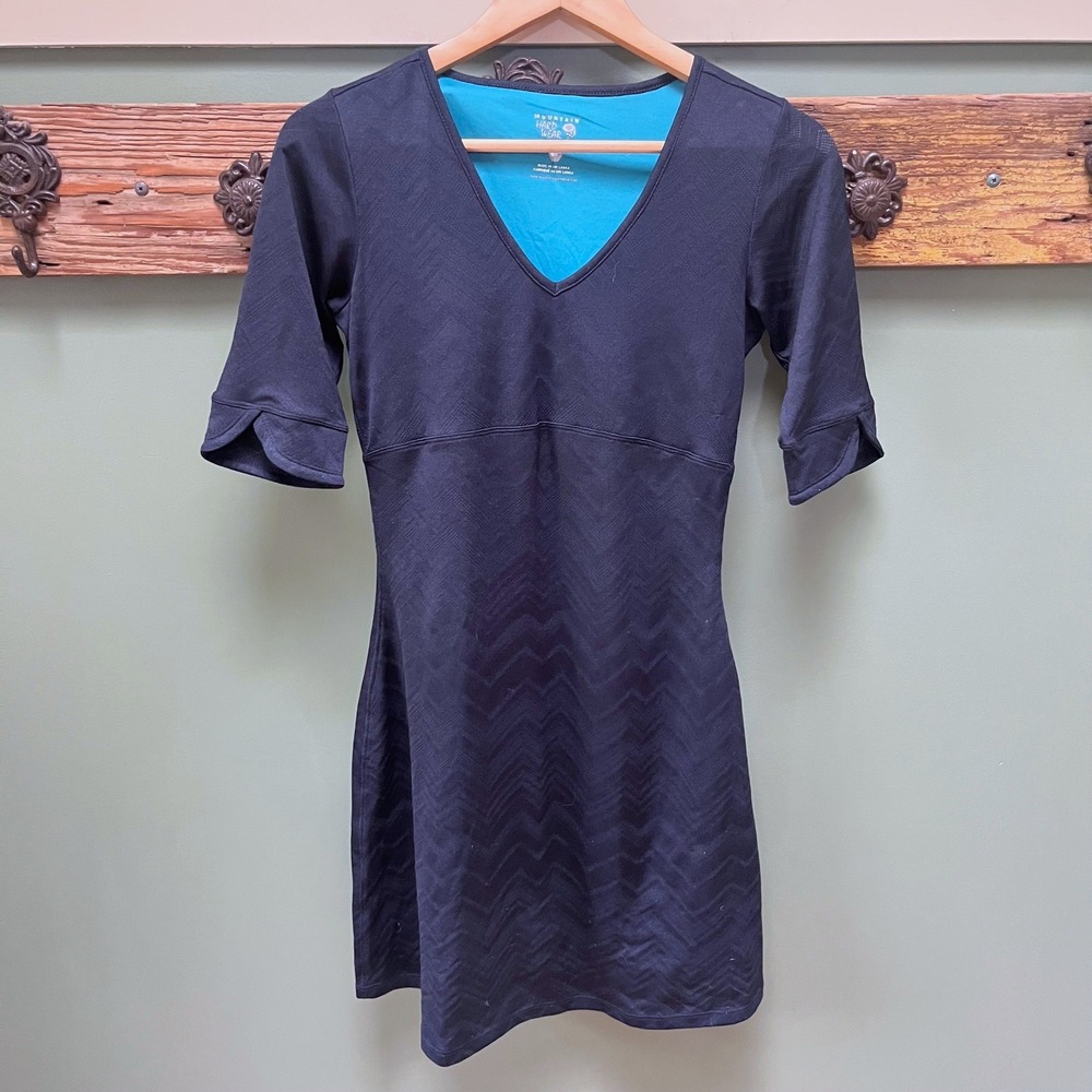 Mountain Hardwear Womens Black Chevron Jacquard V-Neck Active Dress Petal Cuff S
